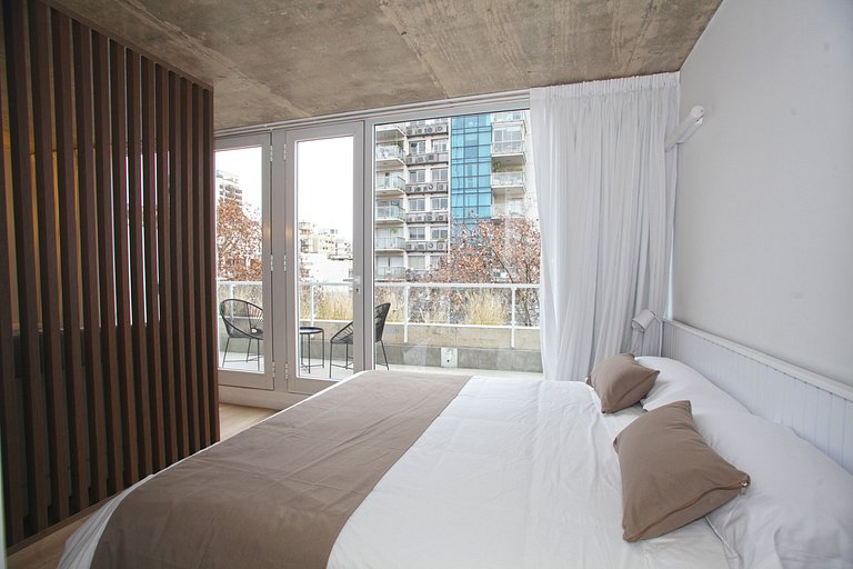 803 O "Tu Hogar Temporal en la Ciudad"